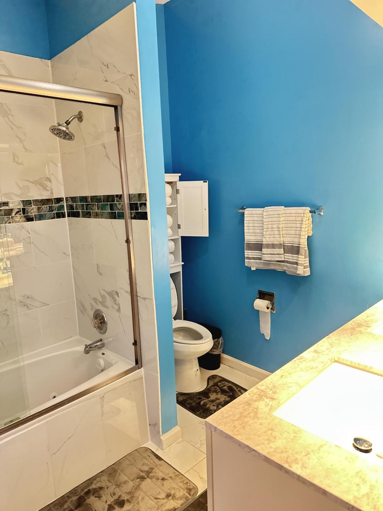 Special Rate Worthy Posh And Magnificent 4 Bedrooms And Two & Half Bath Greenbelt Ngoại thất bức ảnh